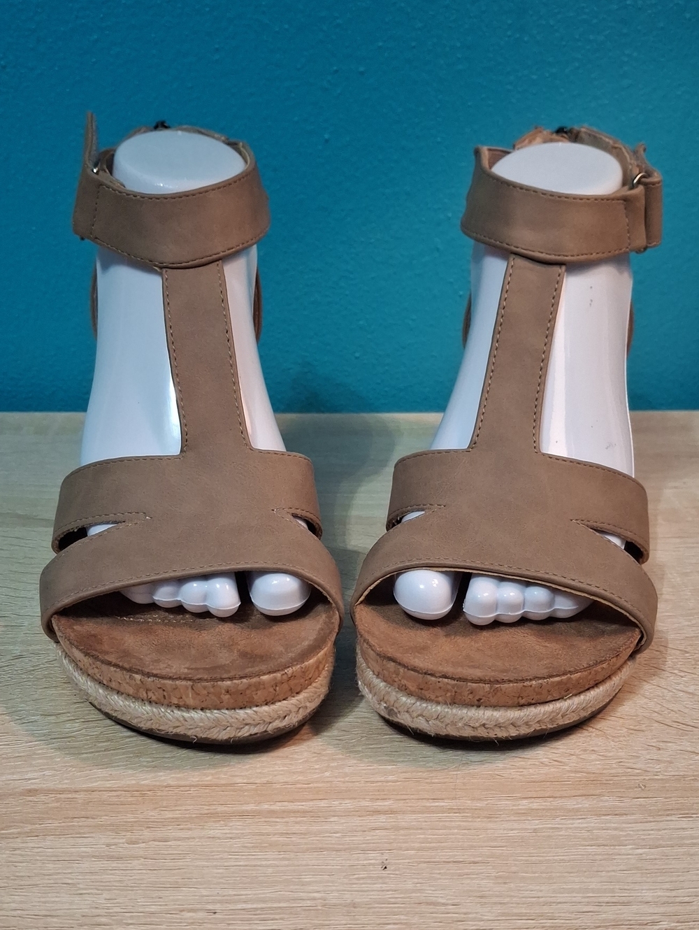 Adrienne Vittadini TRIVIA Tan T‑Strap Espadrille Wedge Sandals